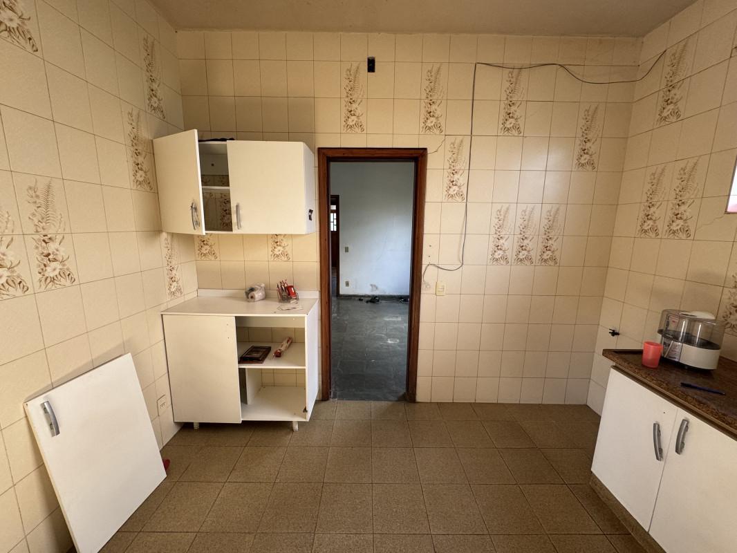 Casa, Sagrada Família, 3 Quartos, 3 Vagas, 1 Suíte