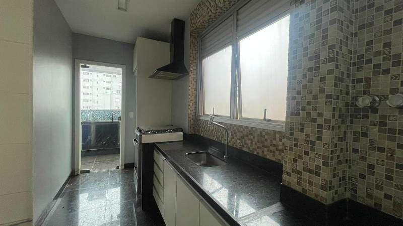 Cobertura, Funcionários, 3 Quartos, 2 Vagas, 1 Suíte