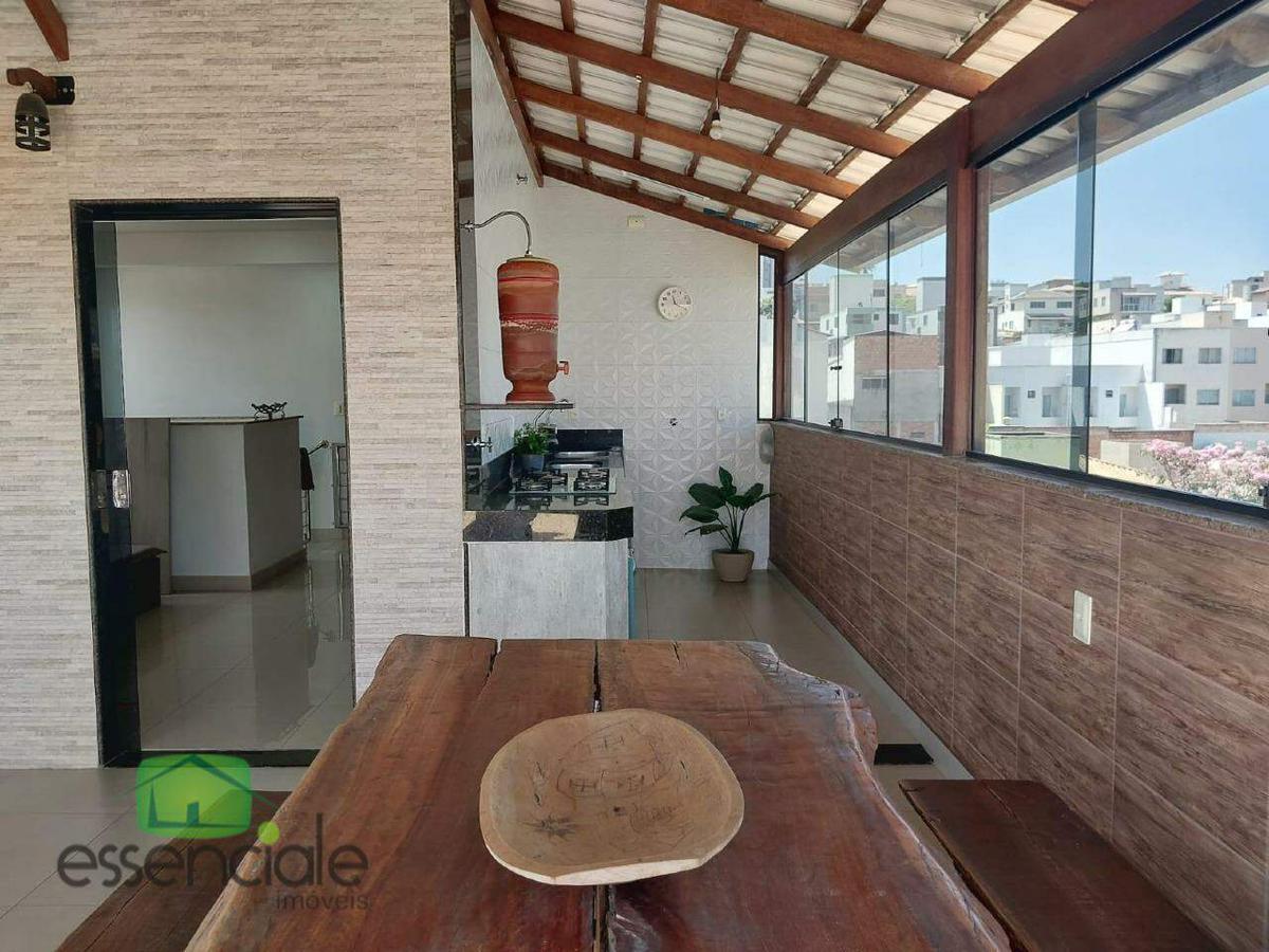 Cobertura, Europa, 3 Quartos, 2 Vagas, 1 Suíte