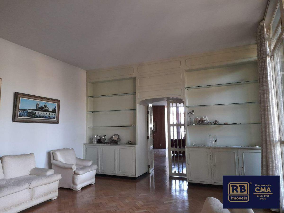 Casa, Cidade Jardim, 5 Quartos, 8 Vagas, 2 Suítes