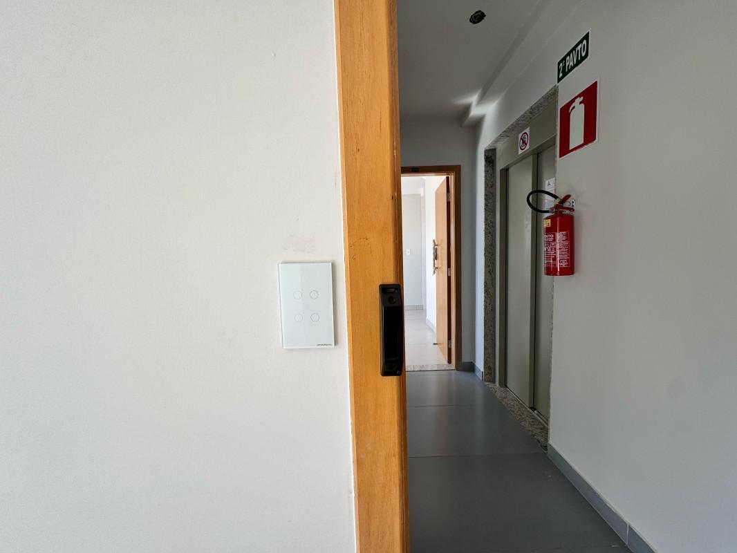 Apartamento, Santa Mônica, 2 Quartos, 1 Vaga