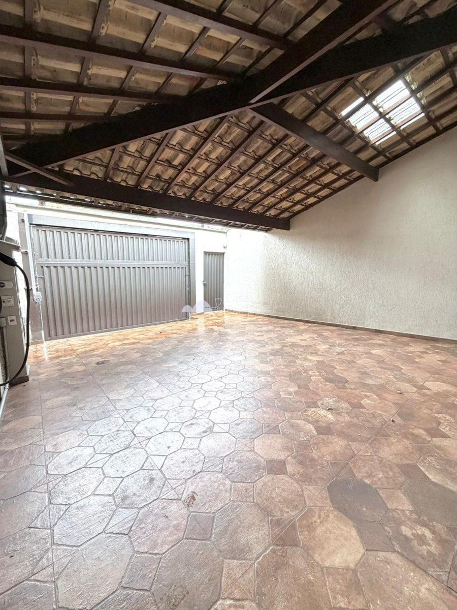 Casa, Santa Amélia, 3 Quartos, 2 Vagas, 1 Suíte