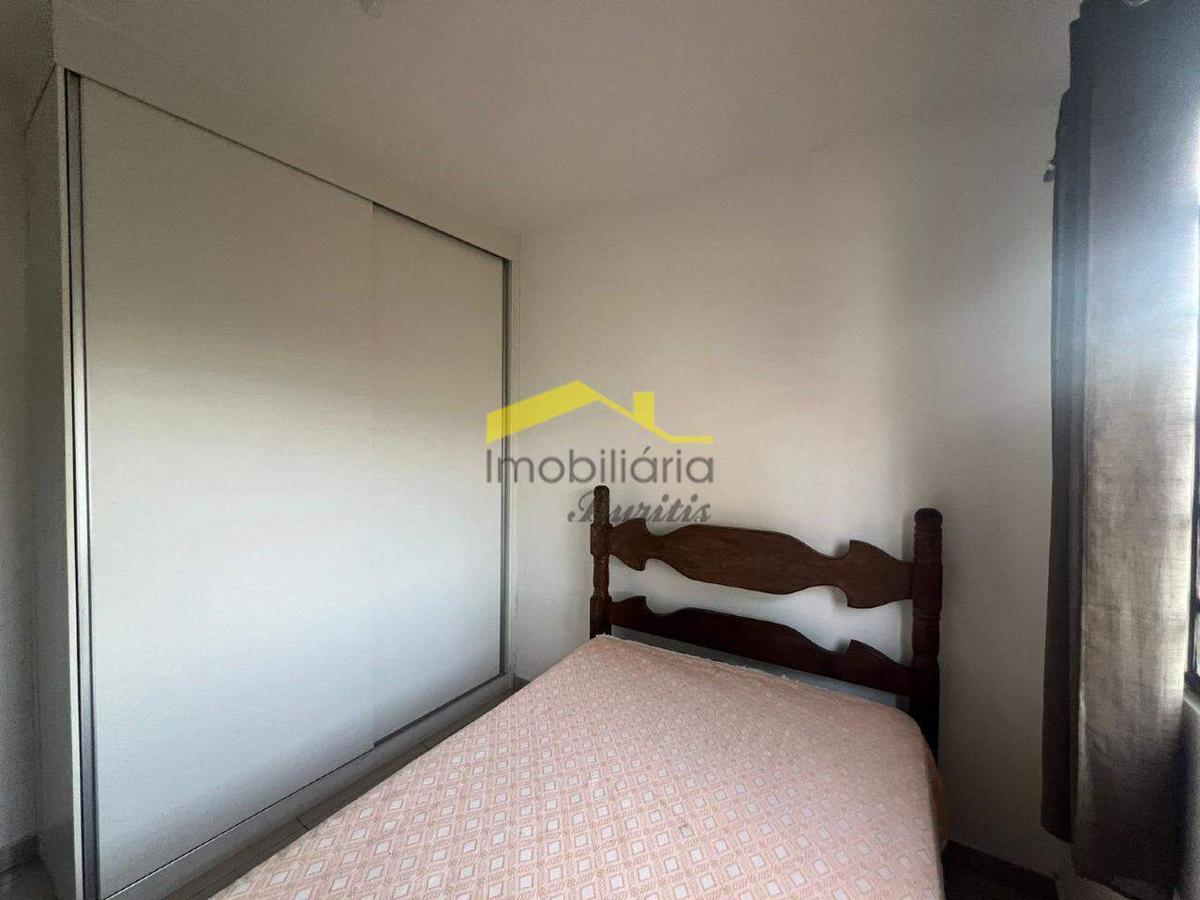 Casa, Palmeiras, 2 Quartos