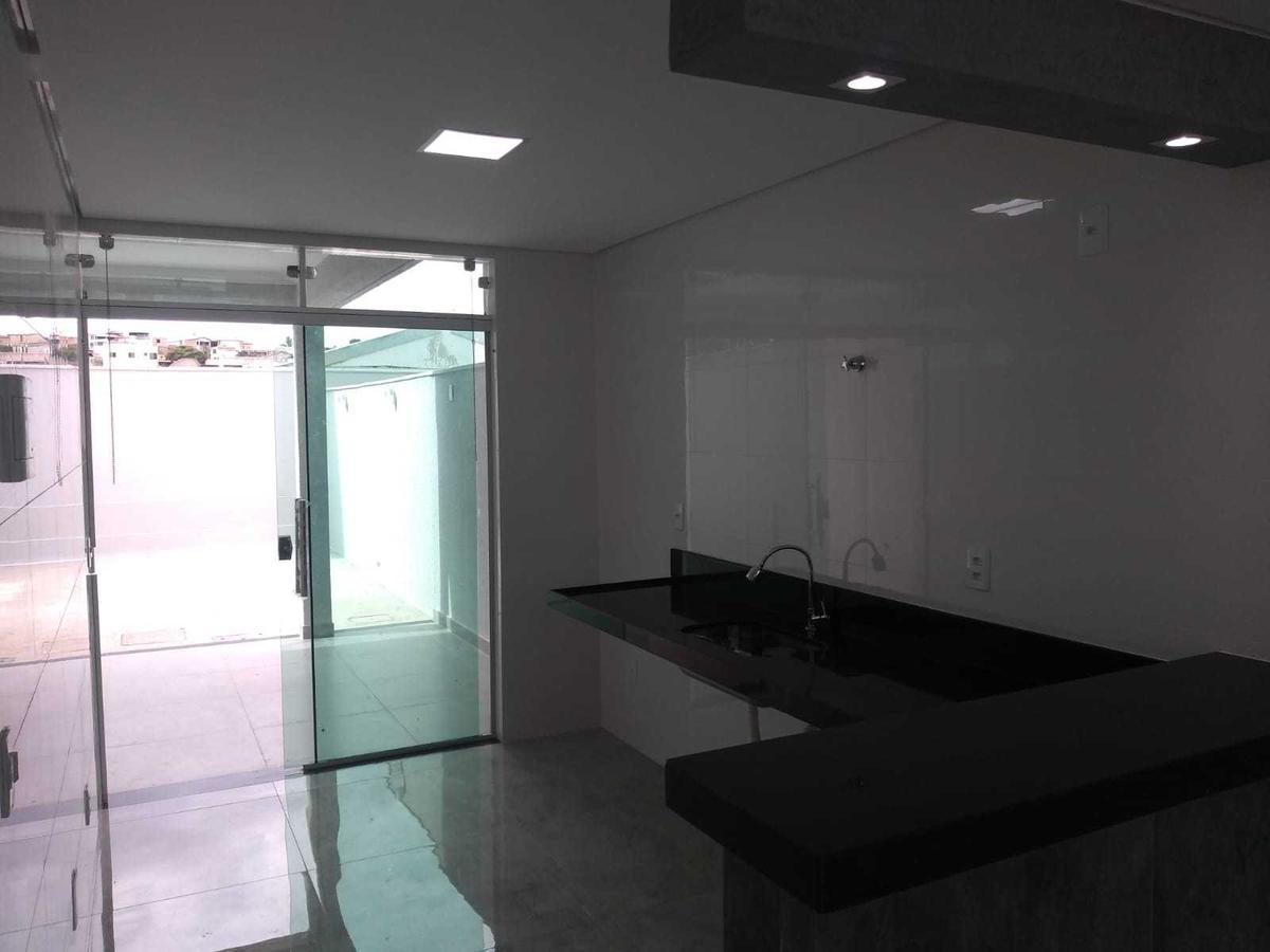 Casa, Parque Xangri-lá, 3 Quartos, 2 Vagas, 1 Suíte