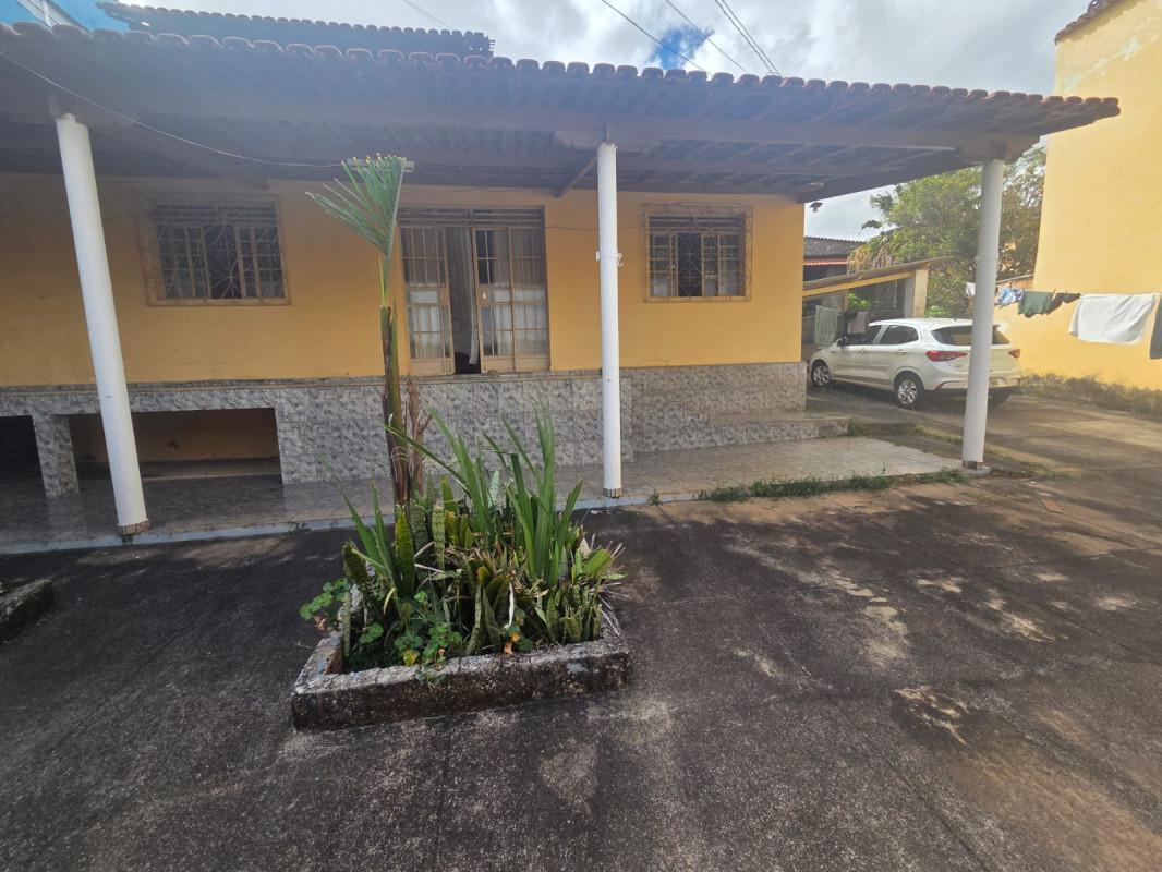Casa, Novo Glória, 4 Quartos, 5 Vagas, 2 Suítes