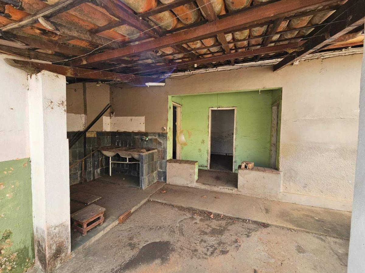 Casa, Centro, 4 Quartos, 2 Vagas