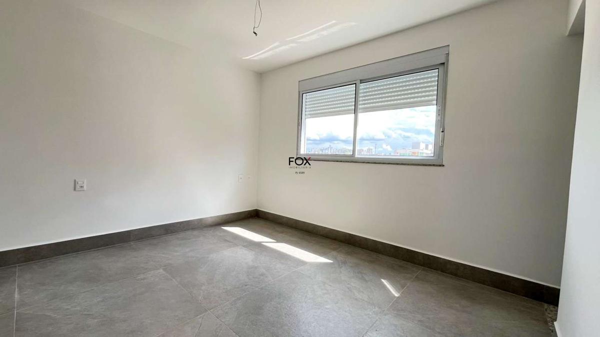 Apartamento, Castelo, 4 Quartos, 3 Vagas, 2 Suítes