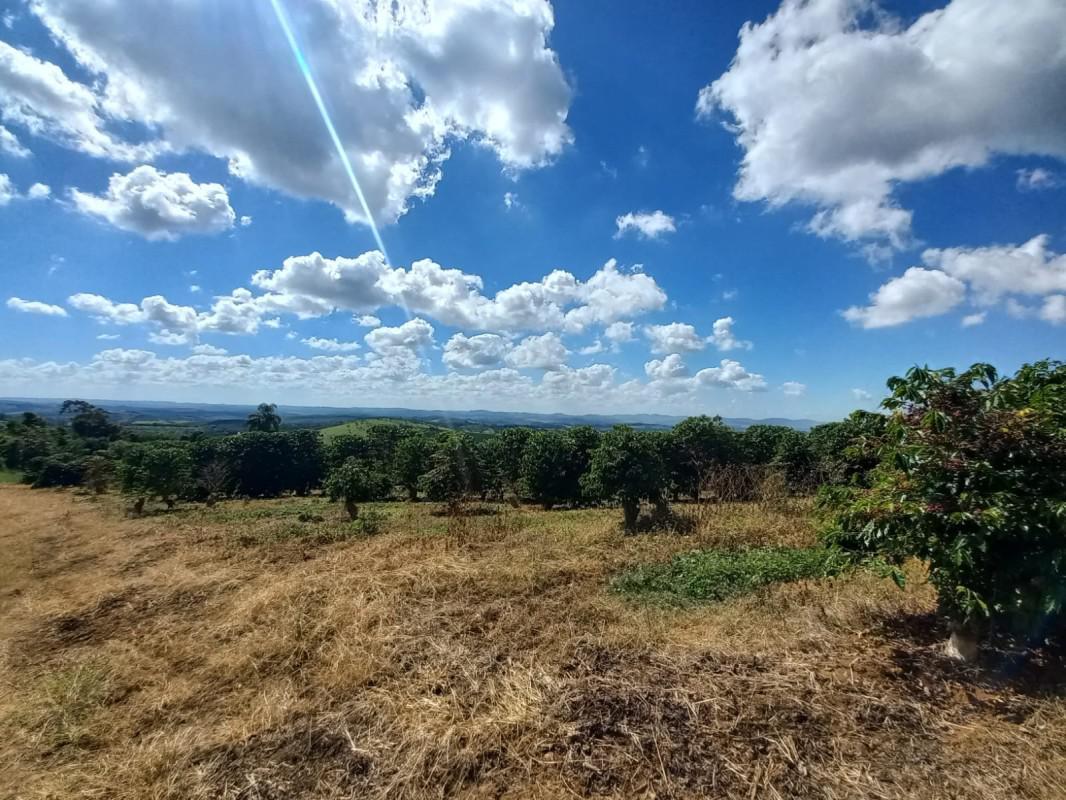 Fazenda, Zona Rural, 5 Quartos, 0 Vaga, 1 Suíte