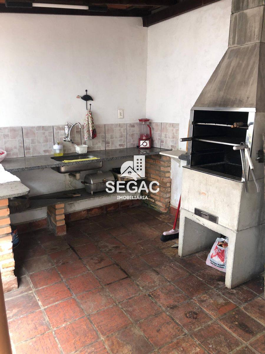 Casa, Havaí, 6 Quartos, 3 Vagas, 1 Suíte