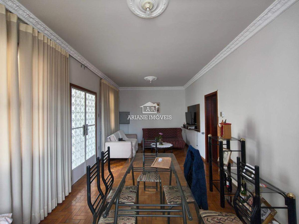 Casa, Colégio Batista, 4 Quartos, 2 Vagas