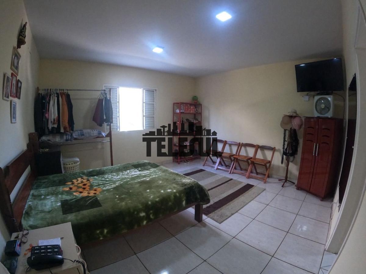 Casa, Pinheiros, 4 Quartos, 2 Vagas, 1 Suíte