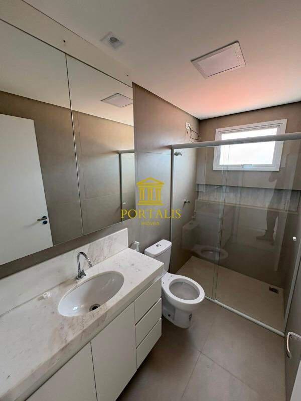 Apartamento, Esplanada, 2 Quartos, 1 Vaga