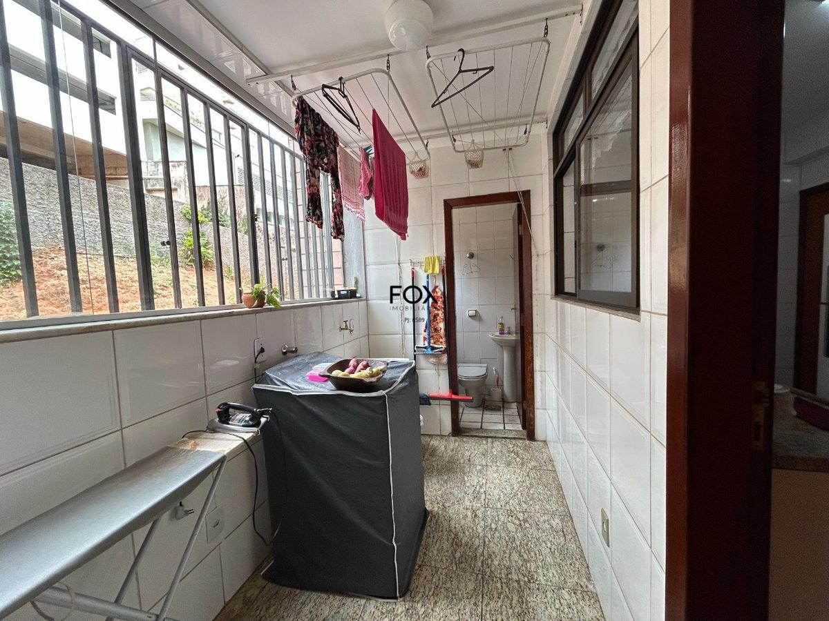 Apartamento, Luxemburgo, 4 Quartos, 3 Vagas, 1 Suíte