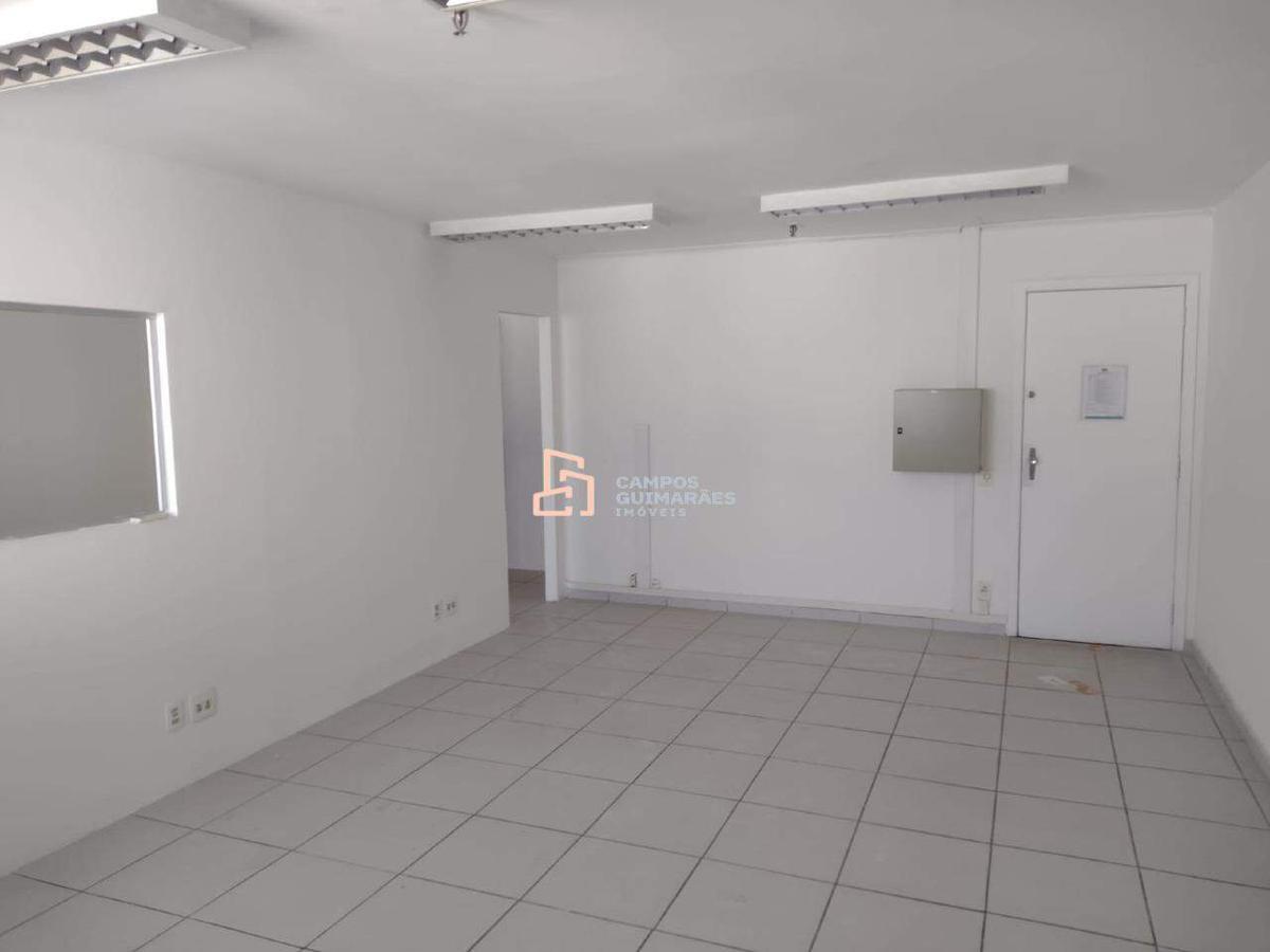 Sala, Centro