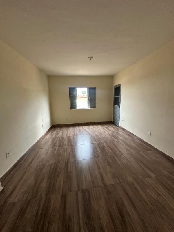 Casa, Jardim Corcetti I, 2 Quartos, 1 Vaga, 1 Suíte