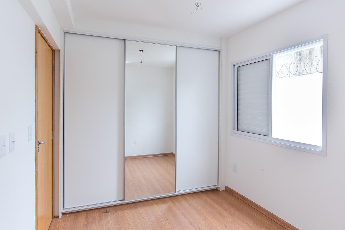 Apartamento, Heliópolis, 2 Quartos, 2 Vagas, 1 Suíte