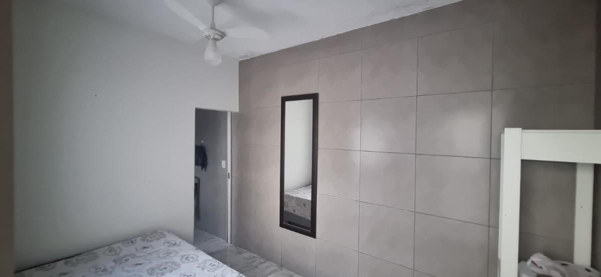 Casa, Horto, 4 Quartos, 2 Vagas, 1 Suíte