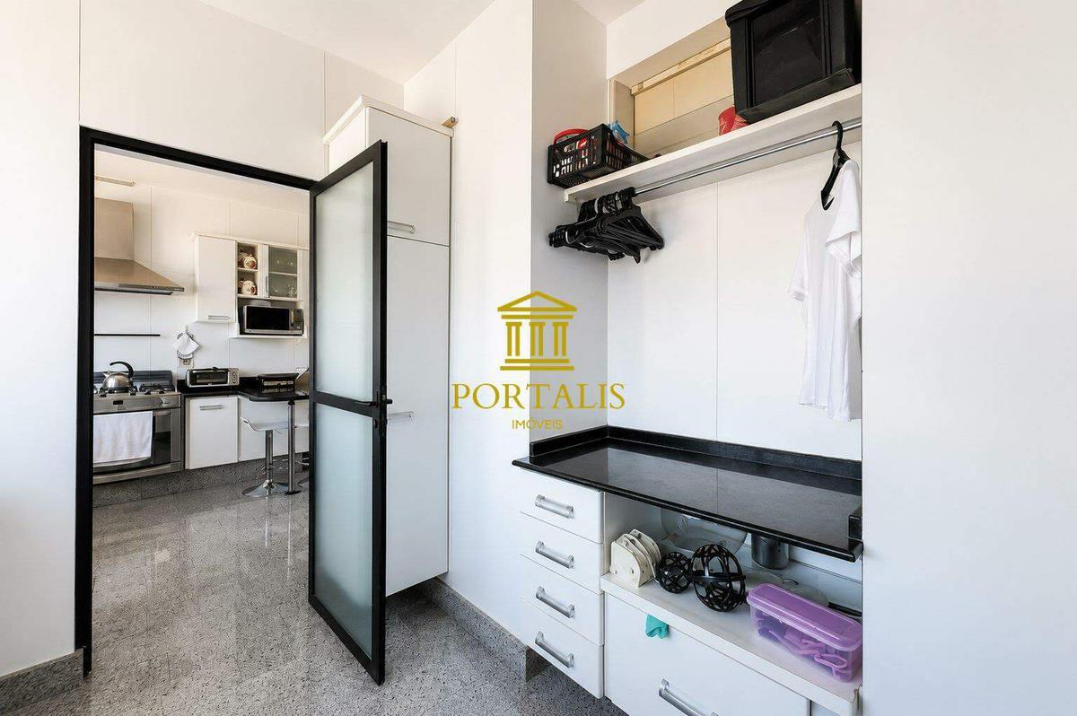 Apartamento, Luxemburgo, 4 Quartos, 4 Vagas, 2 Suítes