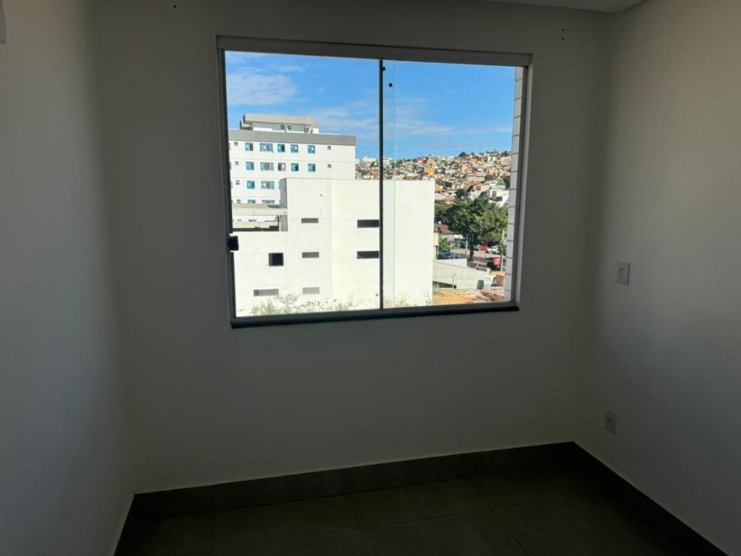 Cobertura, Santa Helena, 3 Quartos, 2 Vagas, 1 Suíte