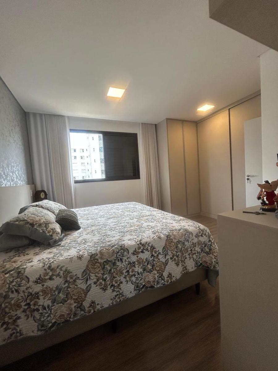 Apartamento, Castelo, 4 Quartos, 2 Vagas, 1 Suíte