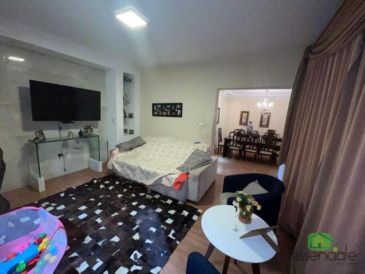 Casa, Eldorado, 3 Quartos, 3 Vagas, 2 Suítes