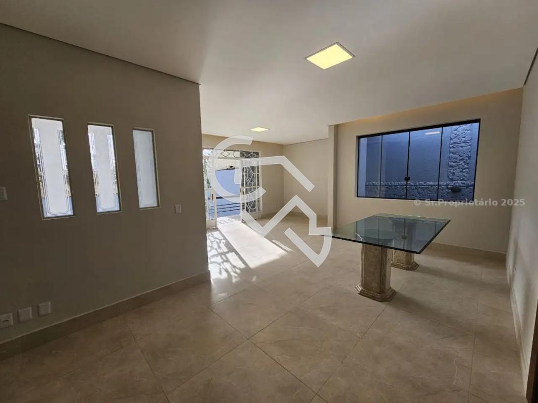 Casa, São Lucas, 3 Quartos, 4 Vagas, 2 Suítes