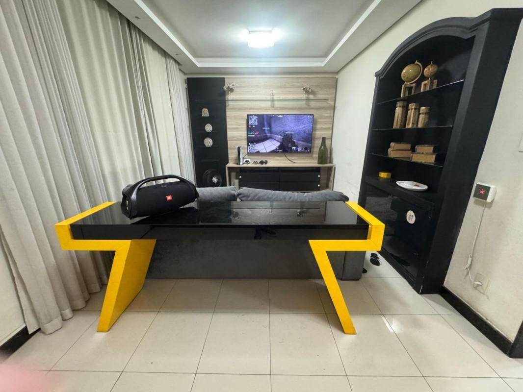 Casa, Planalto, 4 Quartos, 4 Vagas, 1 Suíte