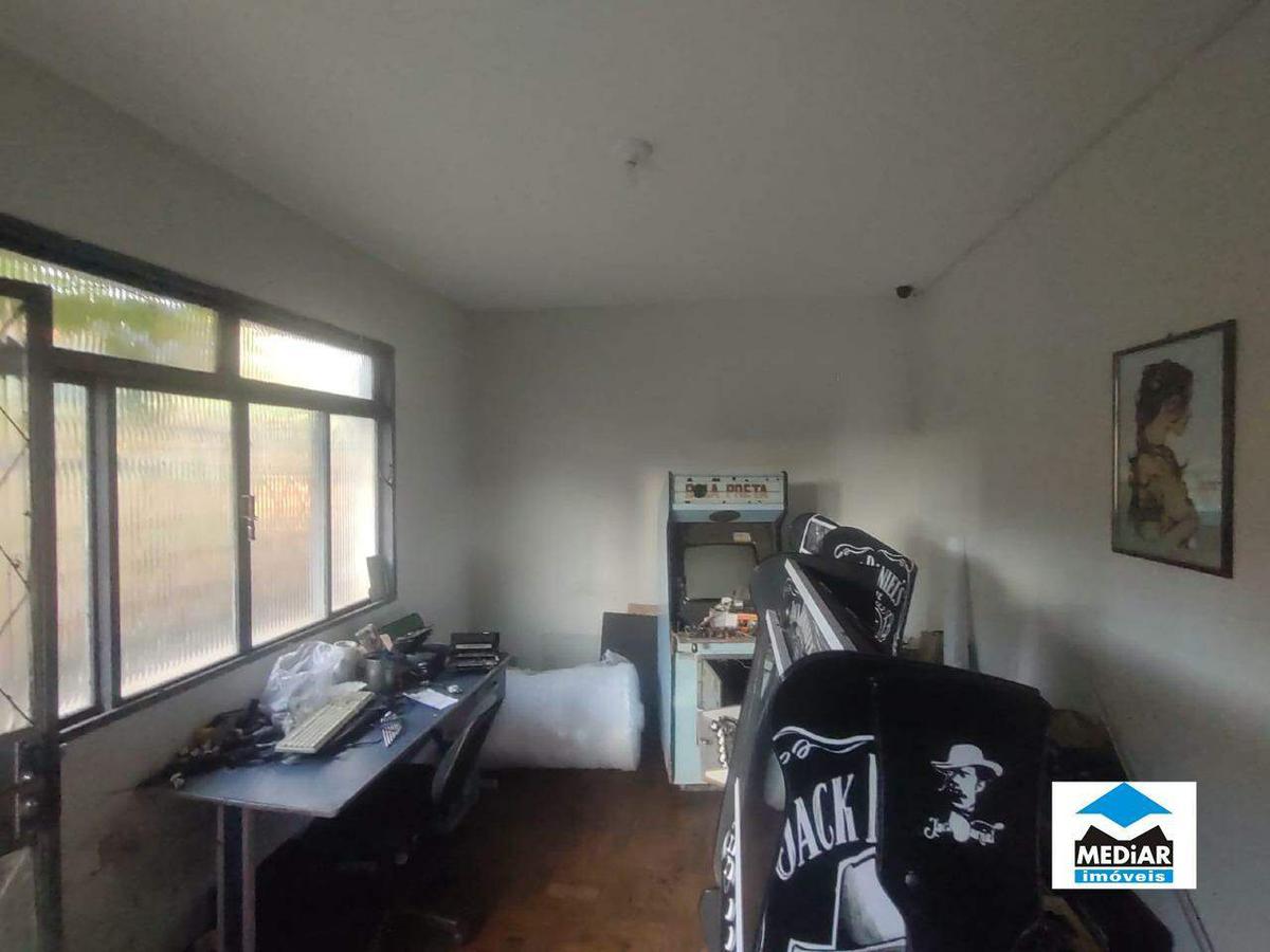 Casa, Sagrada Família, 5 Quartos, 6 Vagas, 1 Suíte