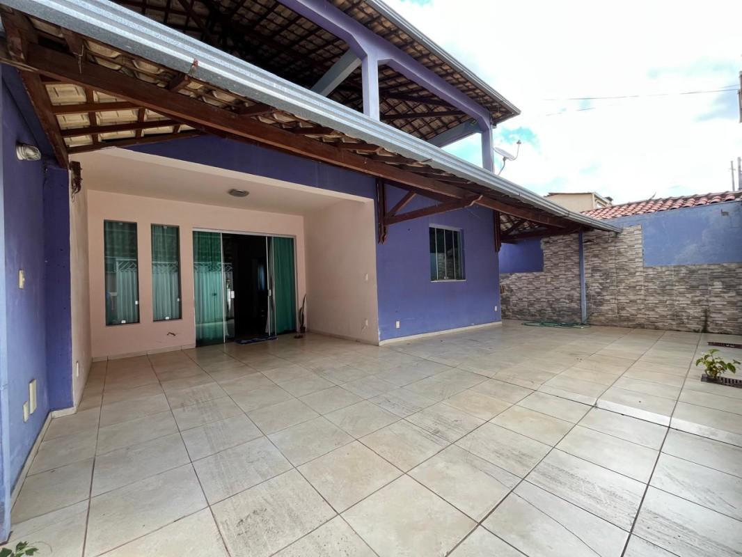 Casa, Tirol, 3 Quartos, 3 Vagas, 1 Suíte