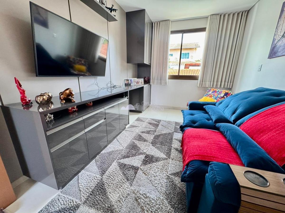 Casa, Trevo, 3 Quartos, 3 Vagas, 1 Suíte