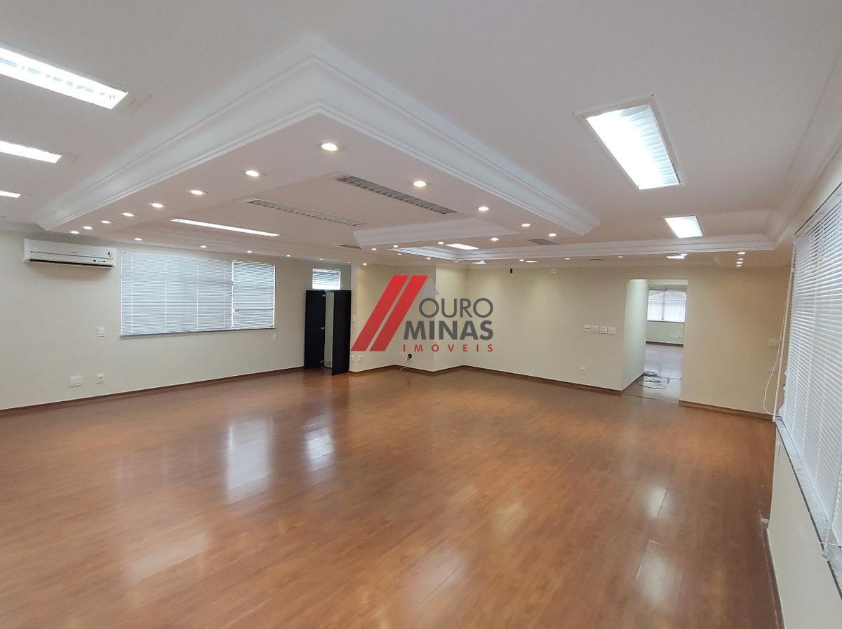 Sala, Santa Efigênia, 3 Vagas