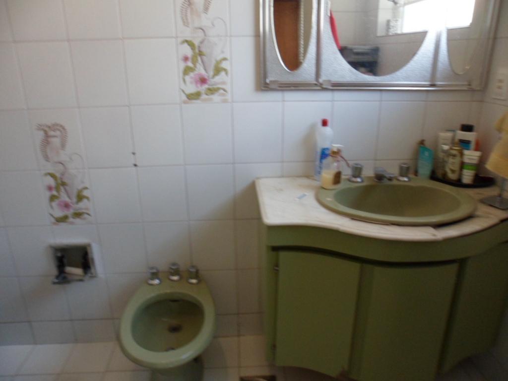 Casa, Gutierrez, 5 Quartos, 4 Vagas, 1 Suíte