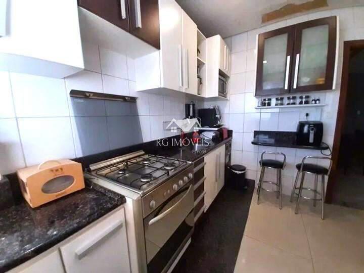 Cobertura, Estoril, 3 Quartos, 3 Vagas, 1 Suíte