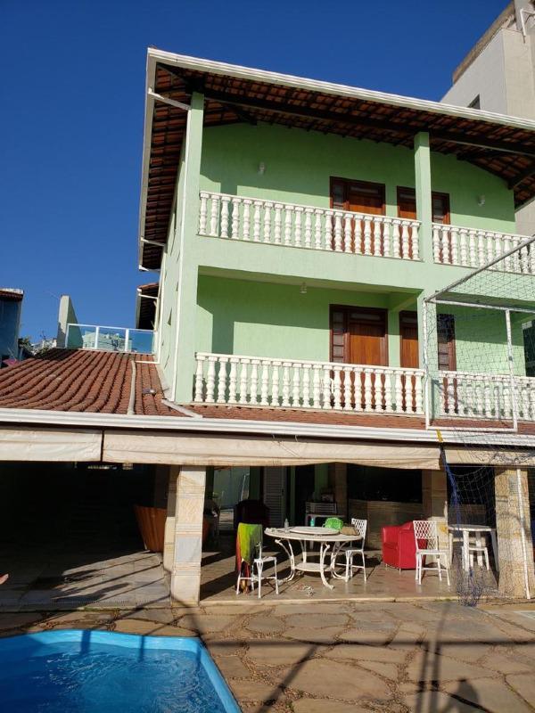 Casa, Fernão Dias, 4 Quartos, 5 Vagas, 2 Suítes