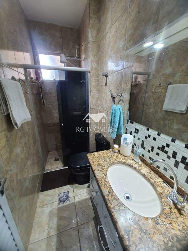 Apartamento, Flávio de Oliveira (barreiro), 2 Quartos, 1 Vaga