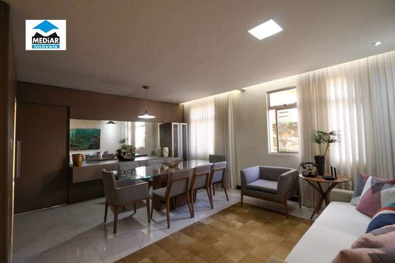 Cobertura, Sagrada Família, 3 Quartos, 1 Vaga, 1 Suíte