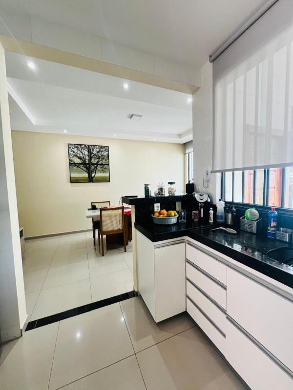 Casa, Masterville, 3 Quartos, 2 Vagas, 1 Suíte