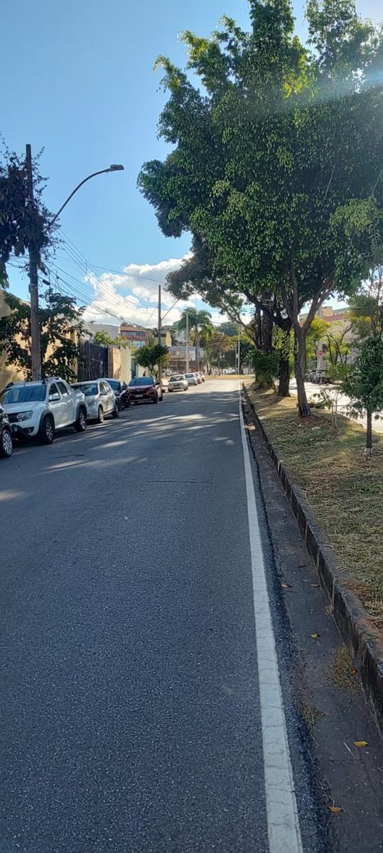 Galpão, Santa Cruz, 1 Quarto, 0 Vaga