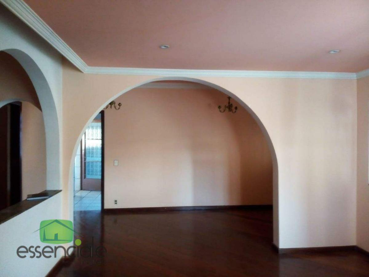 Casa, Água Branca, 4 Quartos, 3 Vagas, 1 Suíte