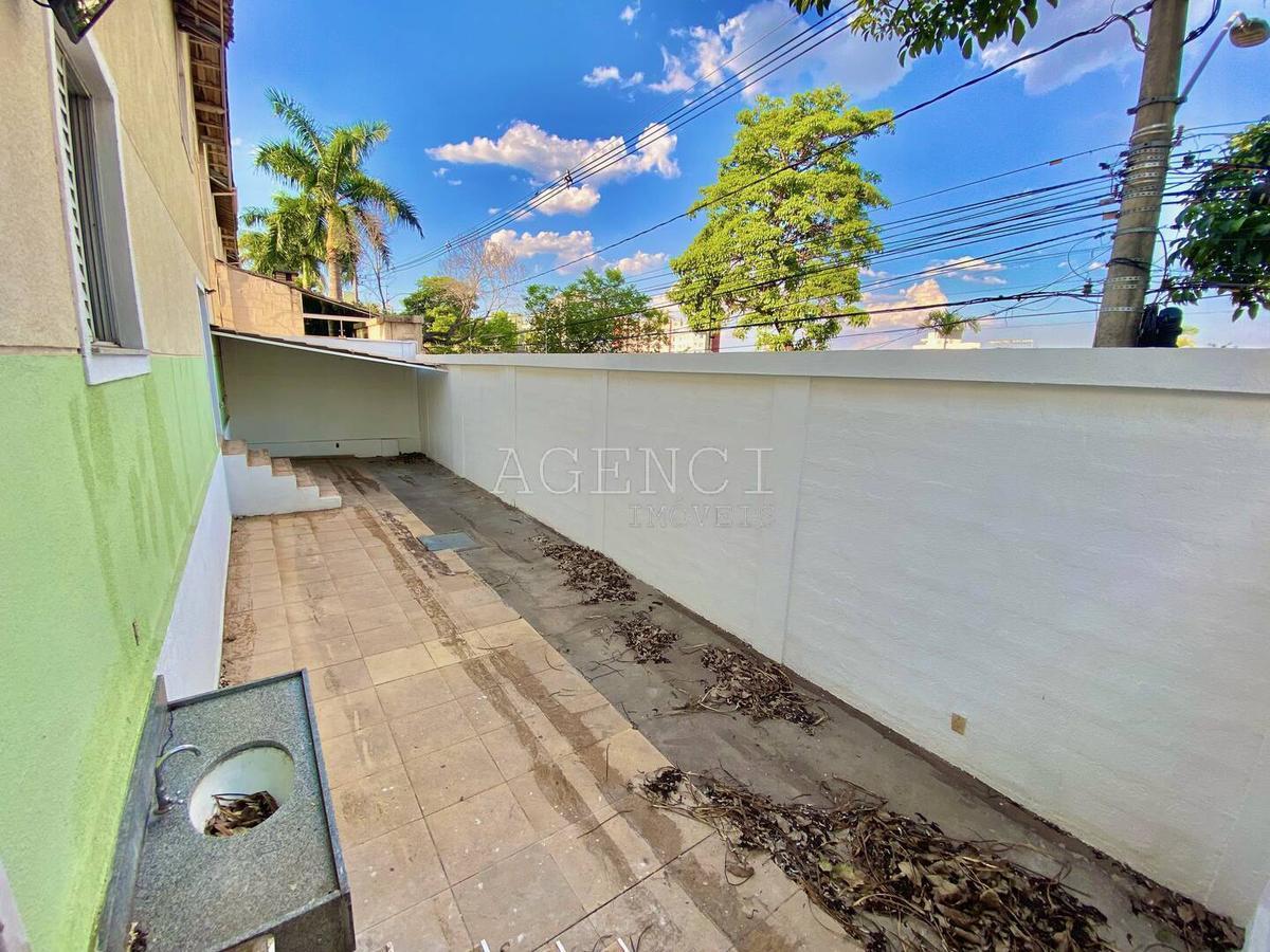 Casa em Condomínio, Cabral, 4 Quartos, 0 Vaga, 4 Suítes
