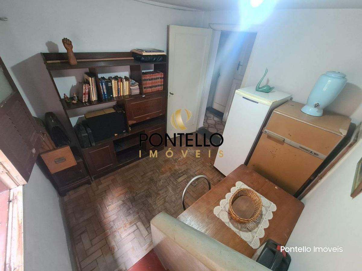 Casa, Cachoeirinha, 9 Quartos, 2 Vagas, 1 Suíte
