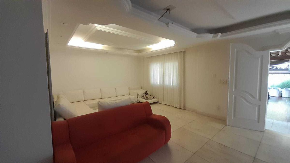 Casa, Palmeiras, 3 Quartos, 8 Vagas, 2 Suítes