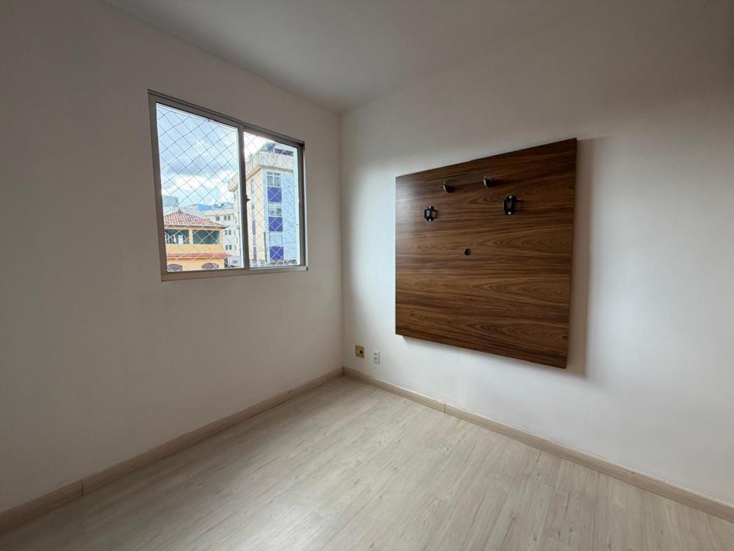 Apartamento, Sagrada Família, 2 Quartos, 1 Vaga