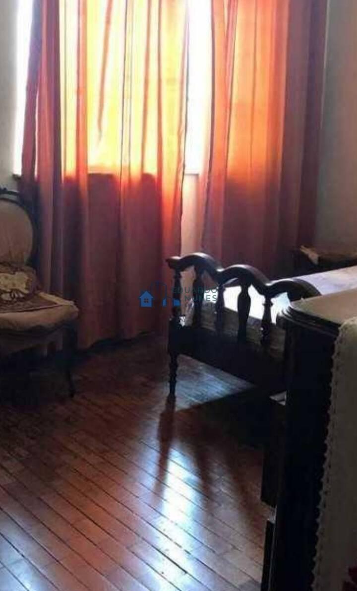 Casa, Barro Preto, 8 Quartos, 2 Vagas, 3 Suítes