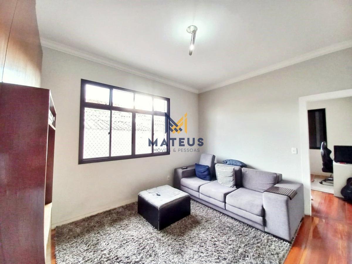 Casa, Caiçaras, 3 Quartos, 4 Vagas, 1 Suíte