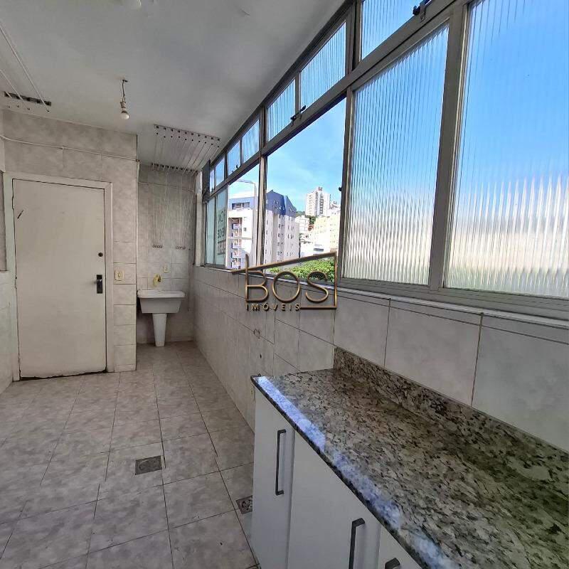 Cobertura, Luxemburgo, 3 Quartos, 1 Vaga, 1 Suíte