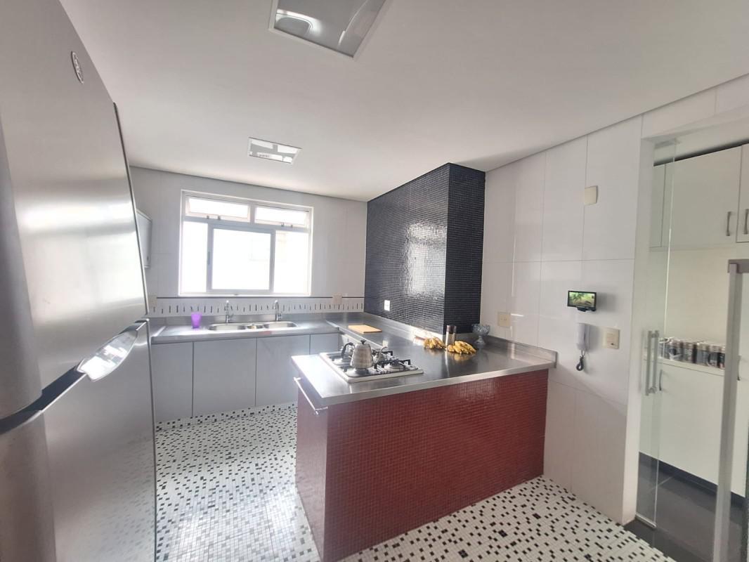 Apartamento, União, 3 Quartos, 4 Vagas, 2 Suítes