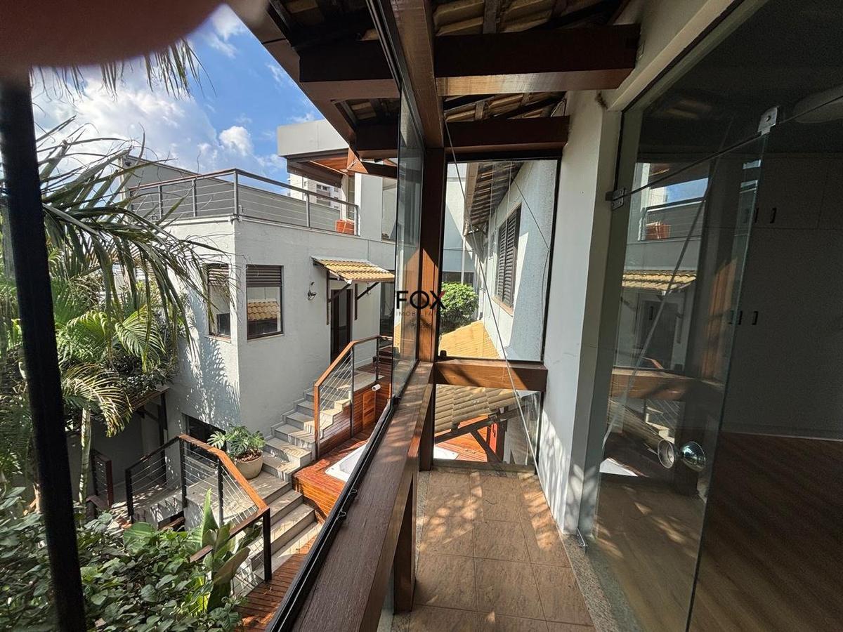 Casa, Santa Lúcia, 4 Quartos, 2 Vagas, 2 Suítes