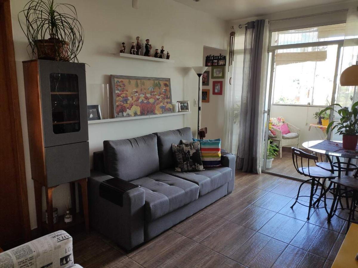 Apartamento, Estoril, 2 Quartos, 1 Vaga, 1 Suíte