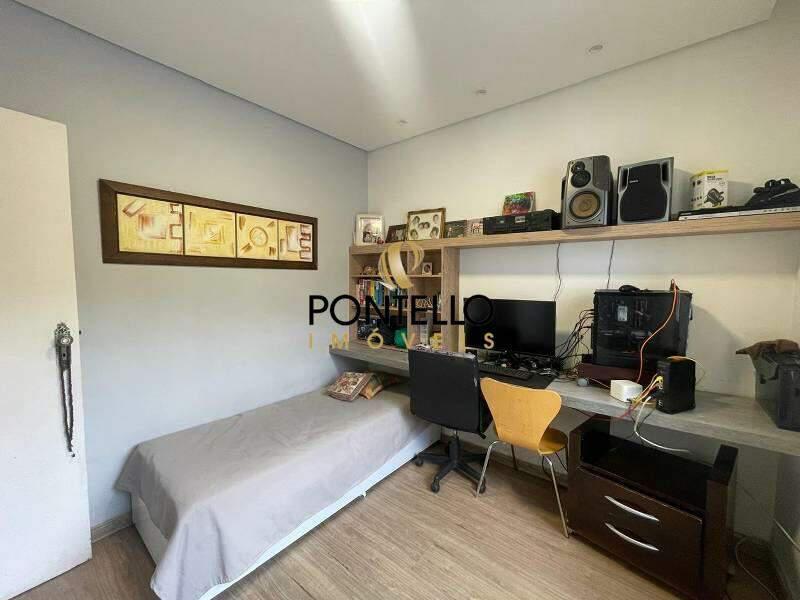 Casa, Santa Lúcia, 5 Quartos, 4 Vagas, 1 Suíte
